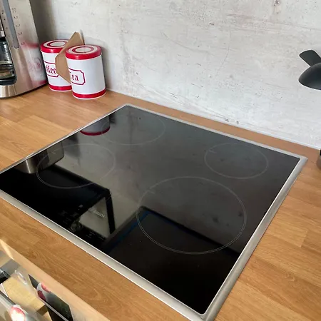 Kiva 1-4hloe, 500m Keskustaan, Parkkipaikka * Oulu