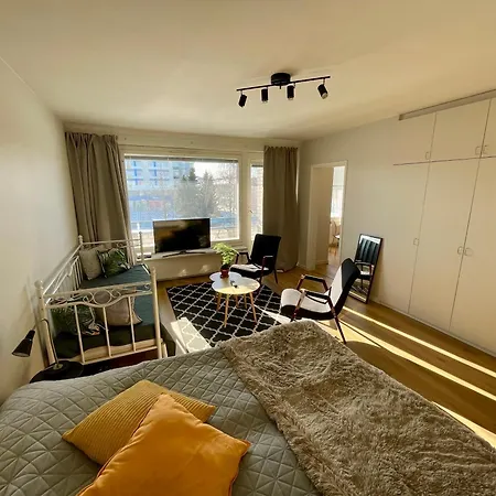 Kiva 1-4hloe, 500m Keskustaan, Parkkipaikka Apartamento *