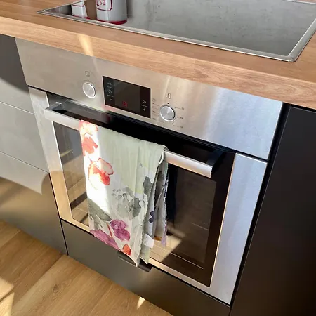 Kiva 1-4hloe, 500m Keskustaan, Parkkipaikka Apartamento