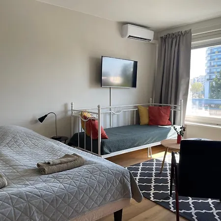 Kiva 1-4hloe, 500m Keskustaan, Parkkipaikka Apartamento *